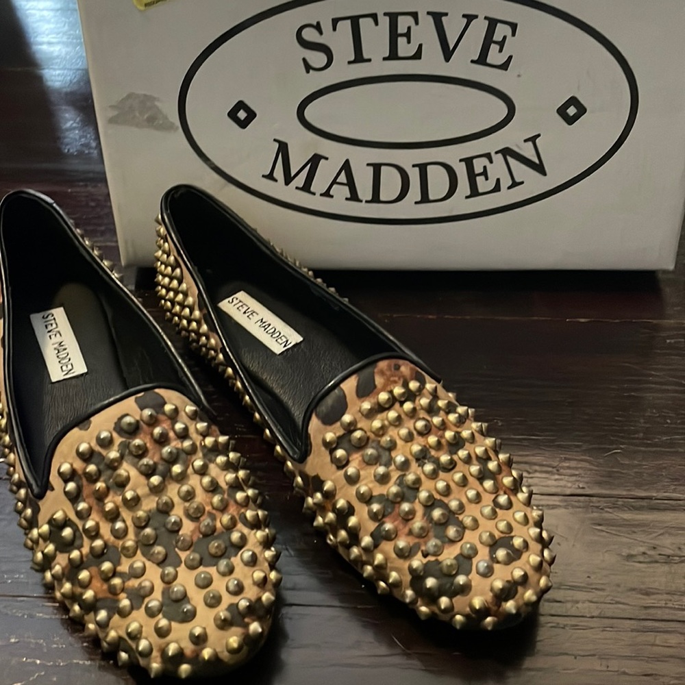 Steve Madden Leopard Studded Flat